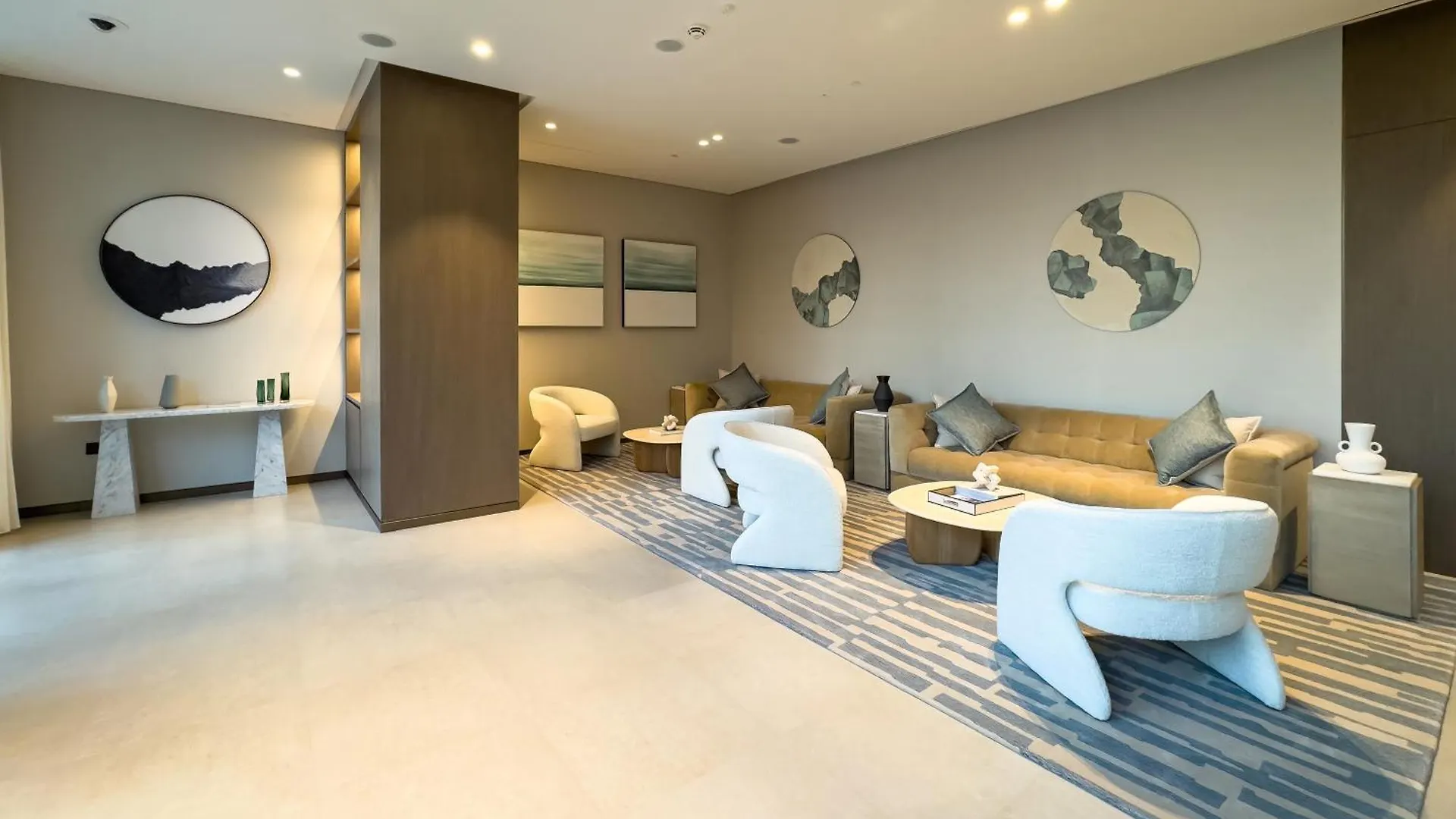 Grande Signature 2 Bedroom Apartments I Persian Gulf Views I Free Parking, Gym, Pool, Wi-Fi & Ps5 I By Skyline Serenity Dubai